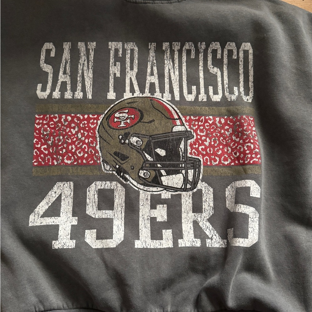 San Francisco 49ers Grey Sweater